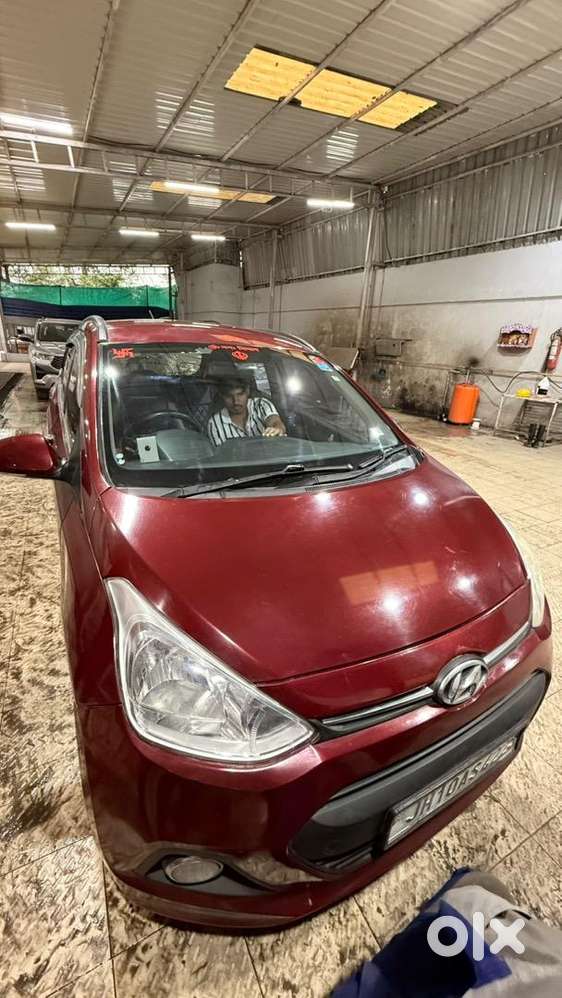 Hyundai Grand I10 2015 Petrol 37000 Km Driven