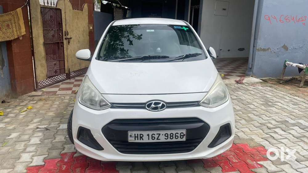 Hyundai Grand I10 2016 Cng & Hybrids Well Maintained