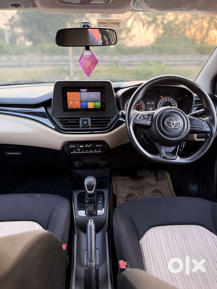 Toyota Glanza 1.2 S Amt, 2023, Petrol