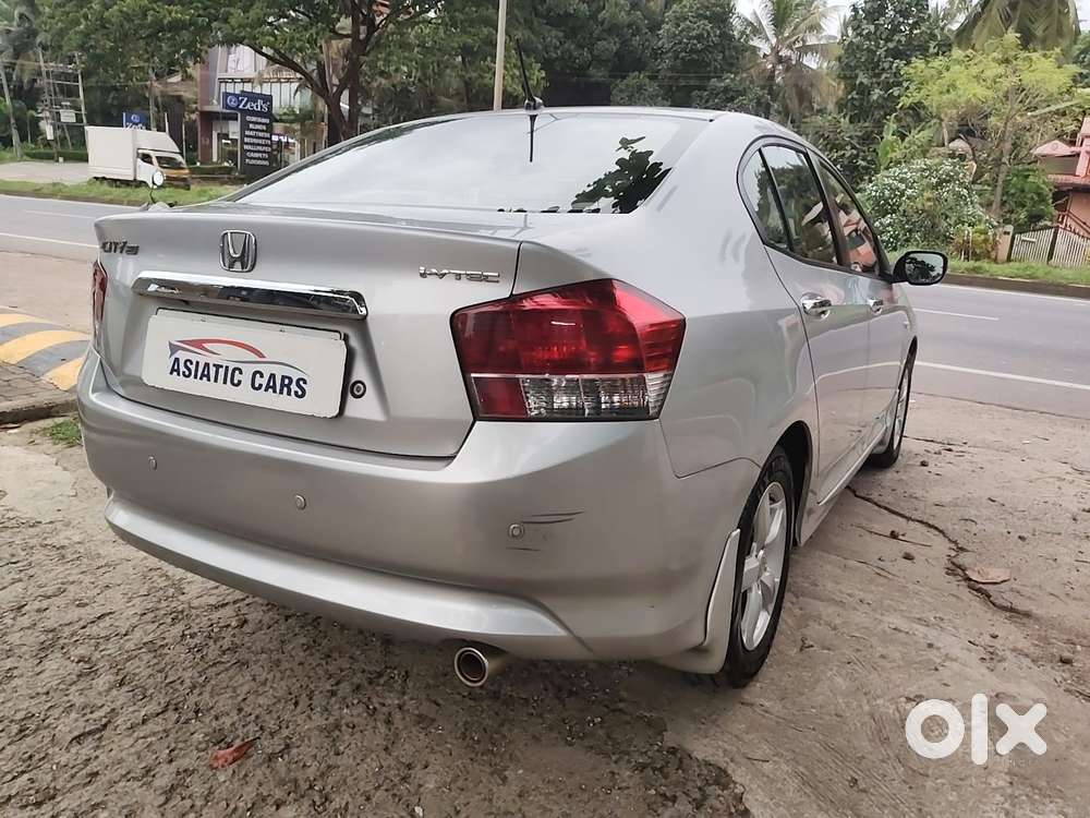 Honda City V At, 2011, Petrol
