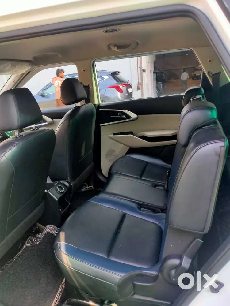 Kia Carens Diesel 2023 Luxury