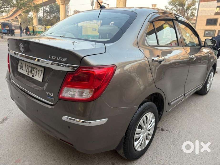 Maruti Suzuki Dzire 1.2 Vxi, 2018, Petrol