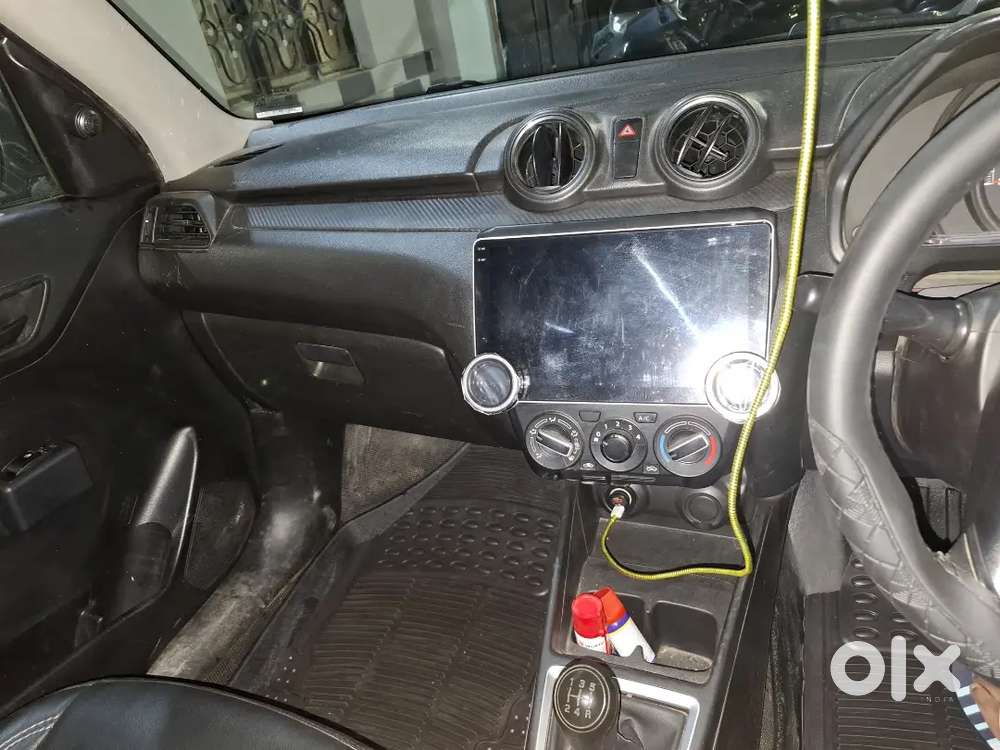 Taxi Maruti Suzuki Swift Lxi 2022