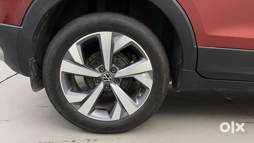 Volkswagen Taigun Topline 1.0 Tsi At (electric Seats), 2022, Petrol