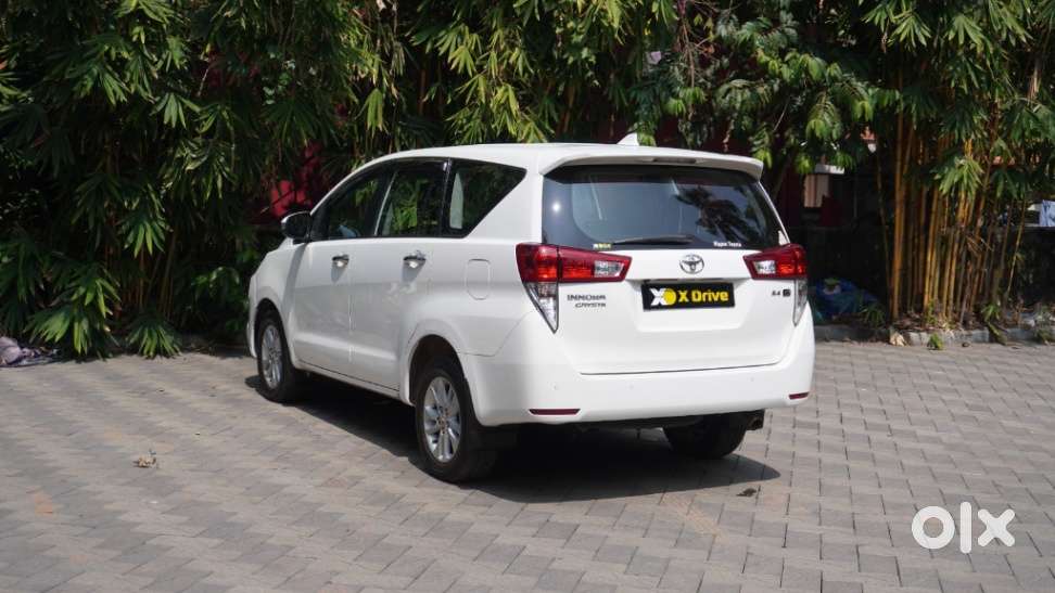 Toyota Innova Crysta [2020-ongoing] 2.4 Gx 7 Str, 2020, Diesel