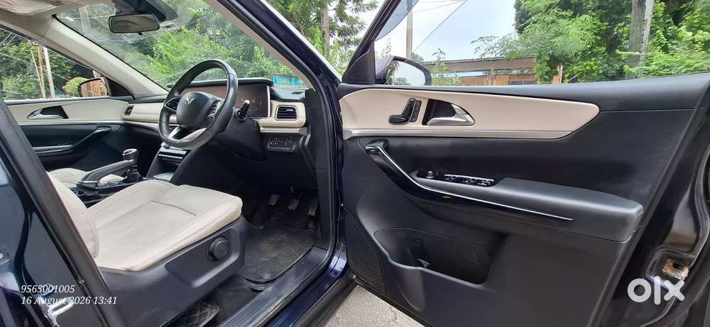 Mahindra Xuv700 2.2 Ax 7 Diesel Mt Str, 2023, Diesel