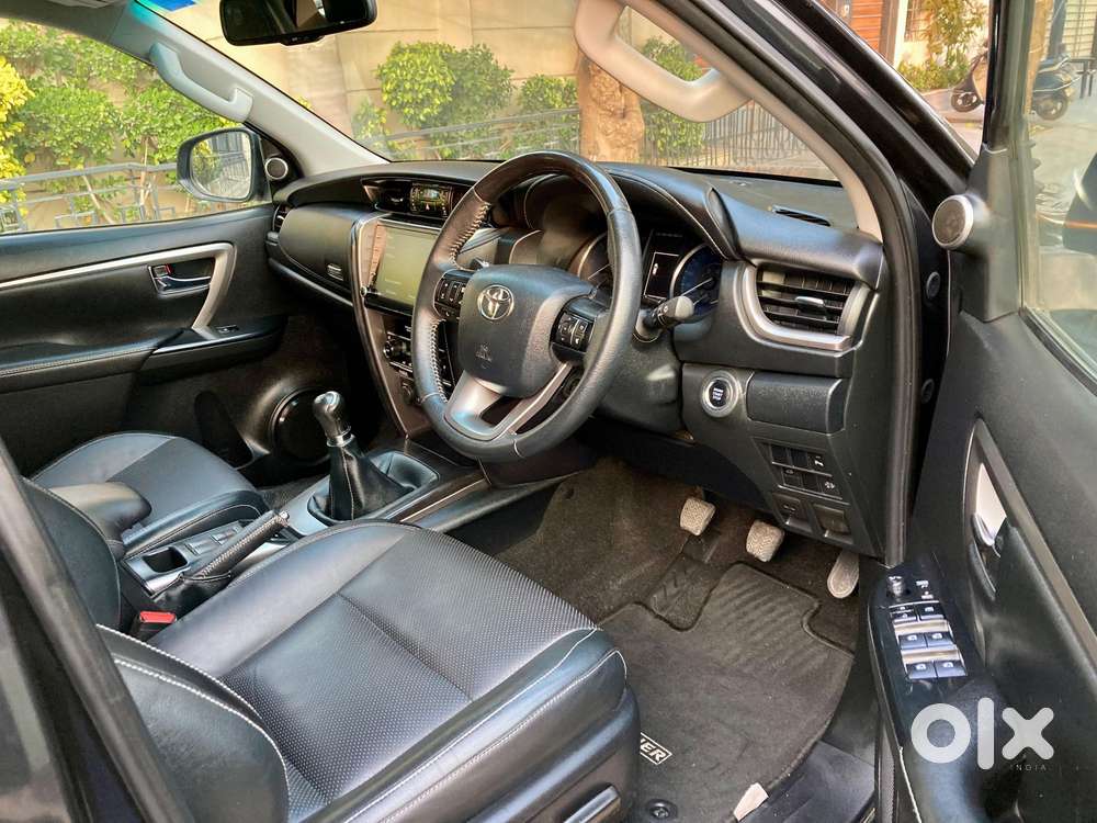 Toyota Fortuner 4x2 Mt 2.8 Diesel, 2021, Diesel