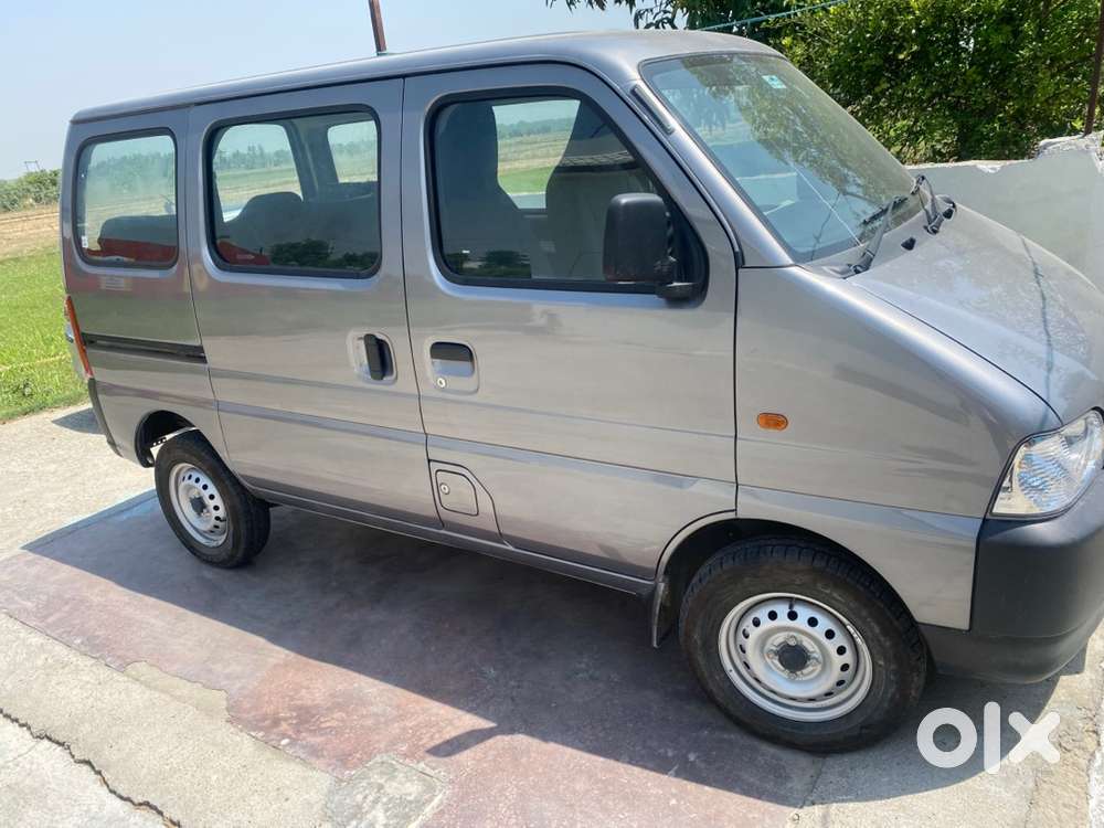 Maruti Suzuki Eeco 2016