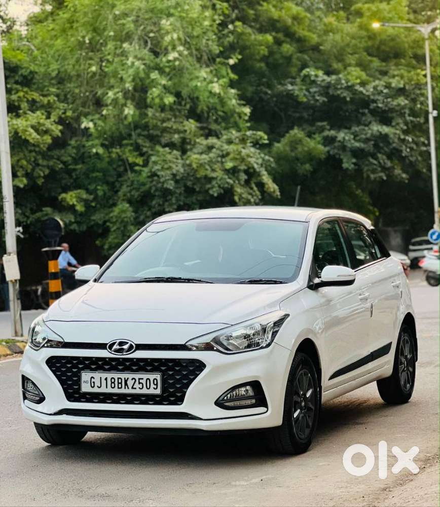Hyundai I20 Petrol Cvt Asta, 2018, Petrol