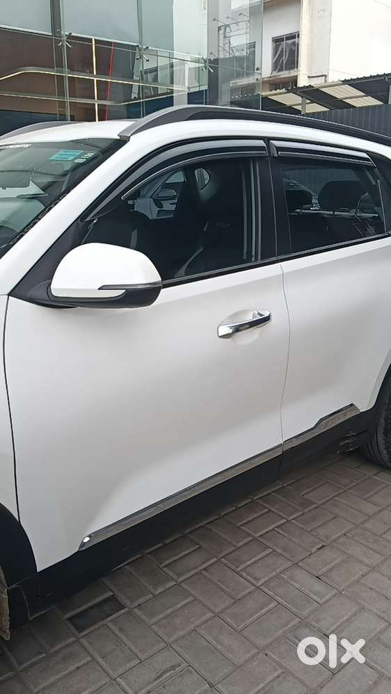 Kia Sonet 2023 Petrol Well Maintained