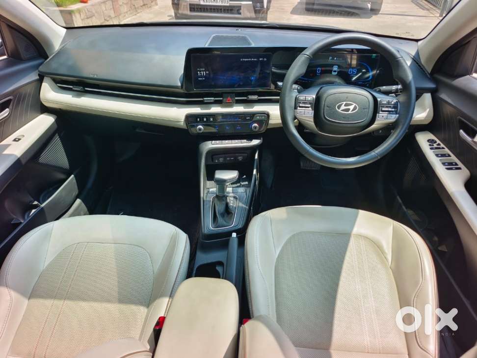 Hyundai Verna 1.5 Sx (o) Ivt, 2023, Petrol