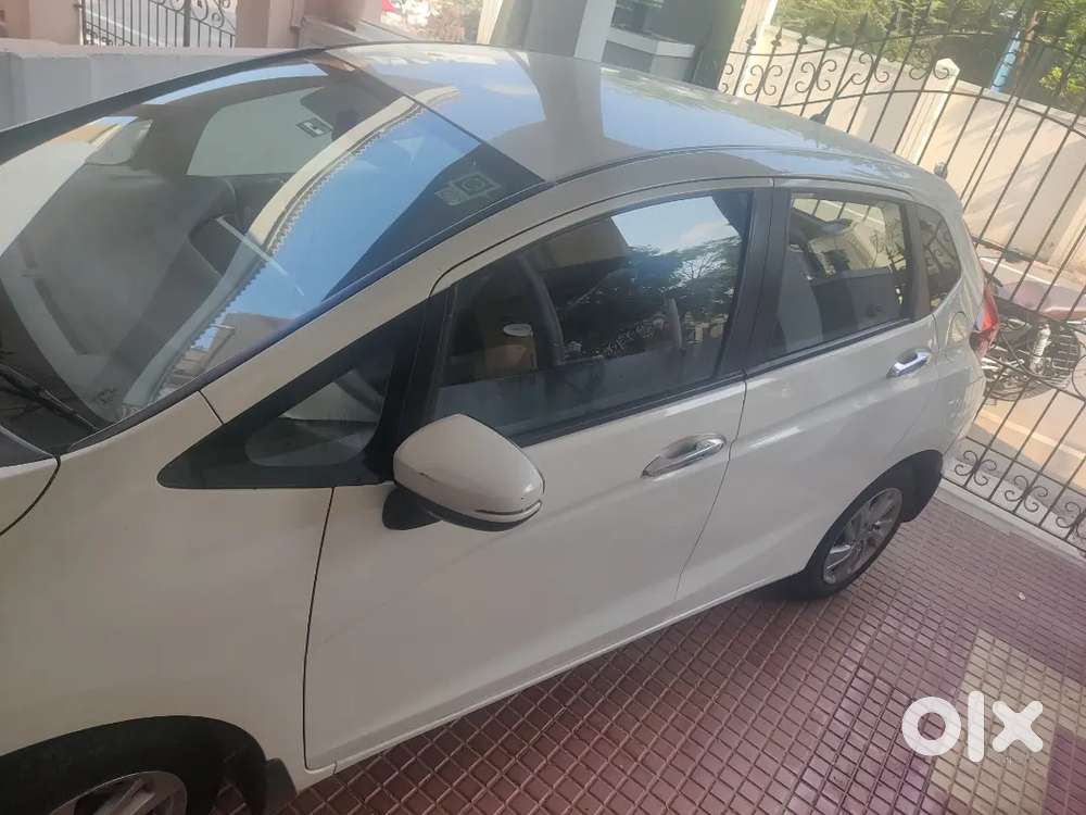 Honda Jazz 2022 Petrol Well Maintained