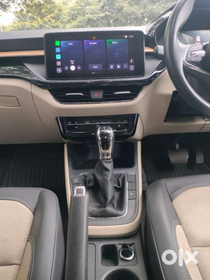 Skoda Slavia 1.5 Tsi Style At, 2025, Petrol