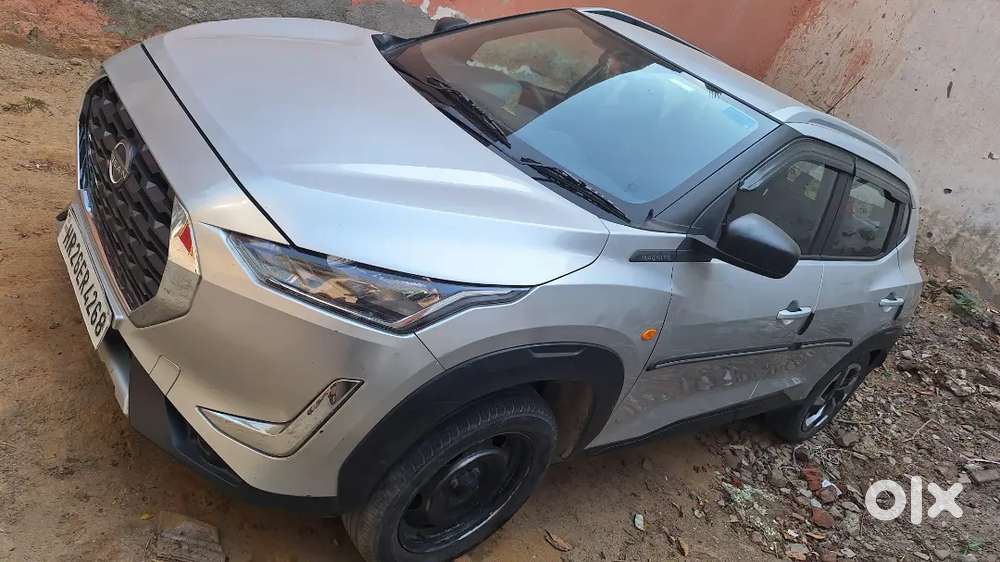 Nissan Magnite 2021 Petrol 68000 Km Driven