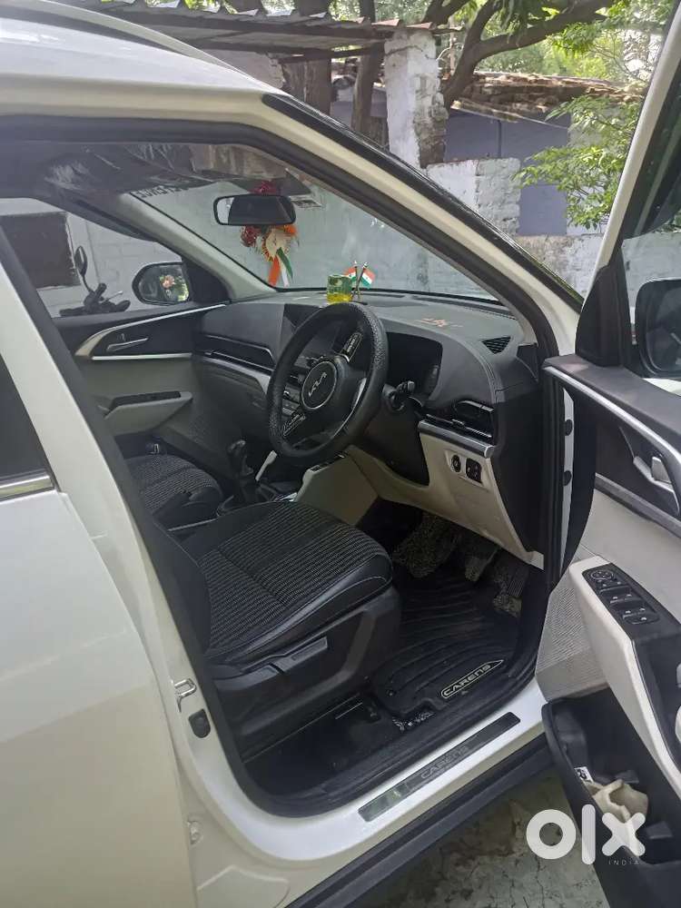 Kia Carens 2022 Petrol 21369 Km Driven