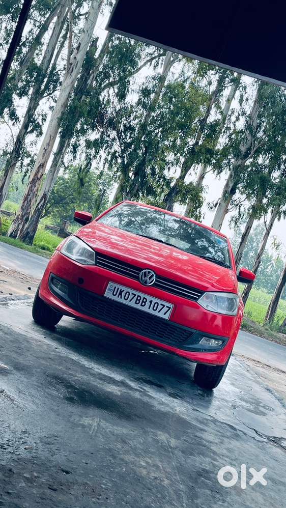 Volkswagen Polo Petrol Manual 2014