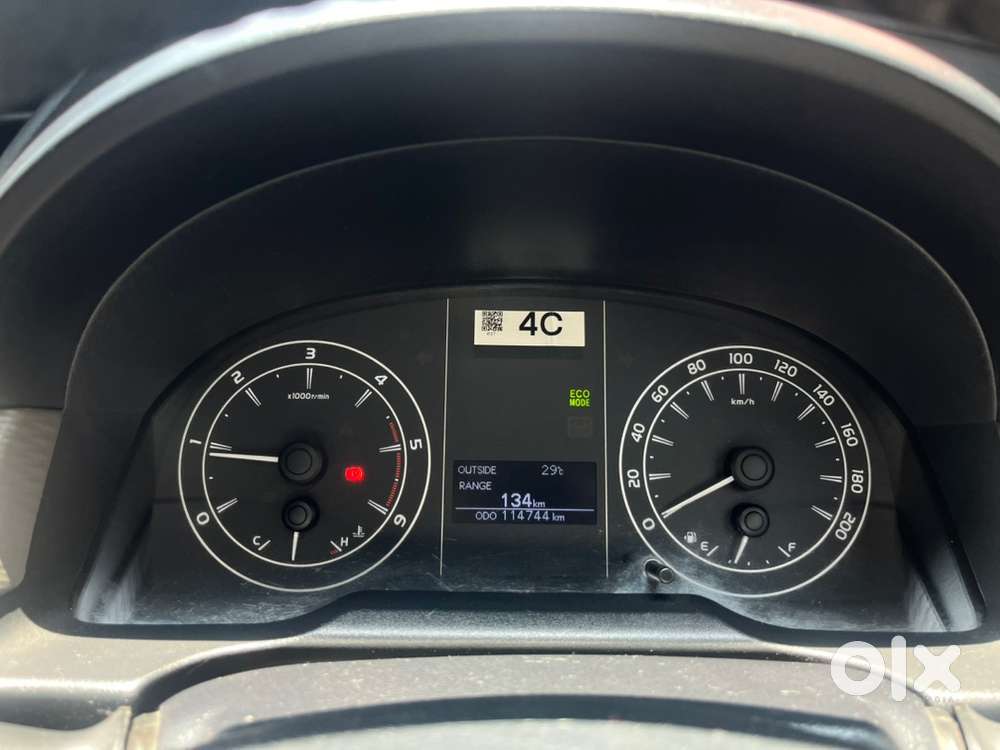 Toyota Innova Crysta G 2019