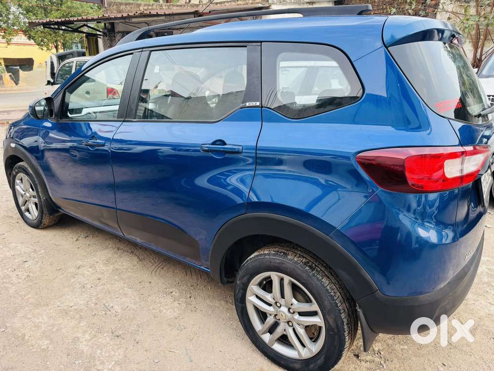 Renault Triber Rxz, 2021, Petrol