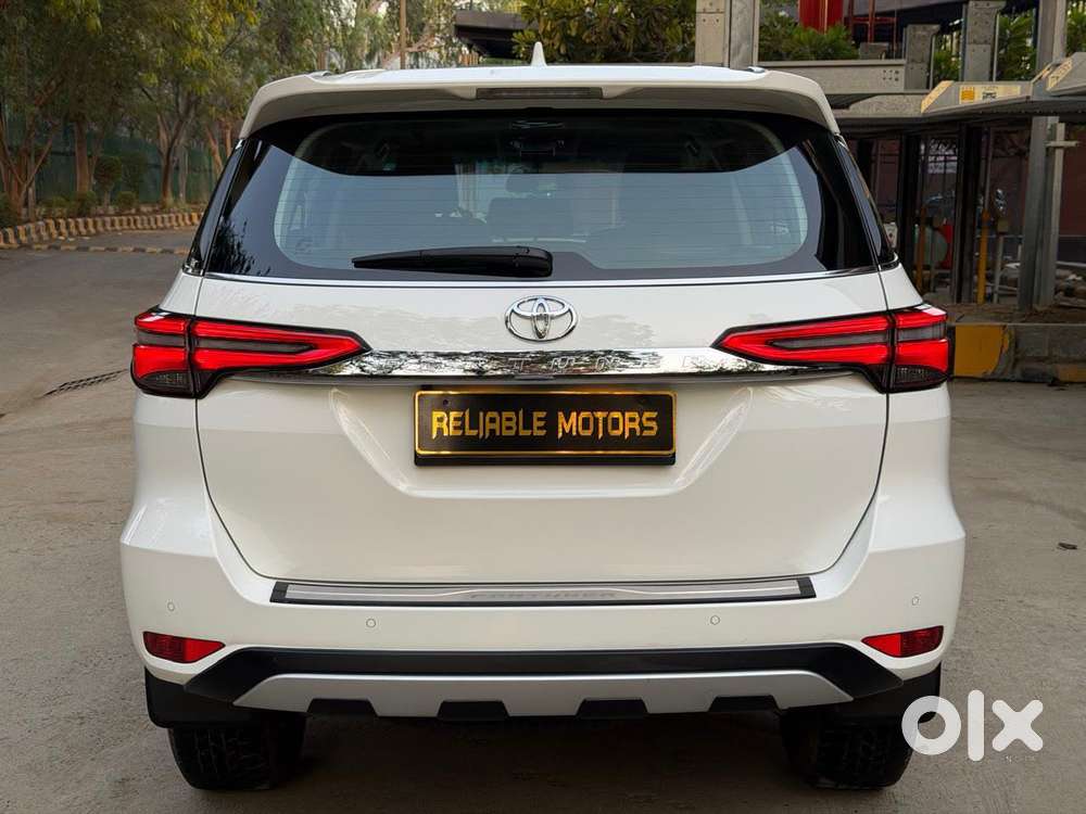 Toyota Fortuner 4x2 At 2.7 Petrol, 2022, Petrol