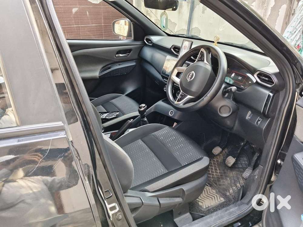 Nissan Magnite 2025 Petrol Well Maintained