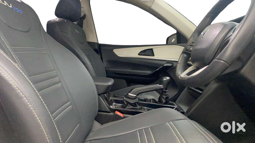 Mahindra Xuv700 2.2 Ax 5 Diesel Mt 7 Str, 2022, Diesel