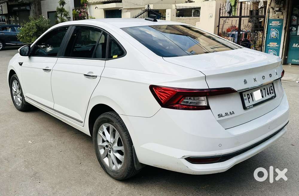 Skoda Slavia Ambition 1.0l Tsi Mt, 2024, Petrol
