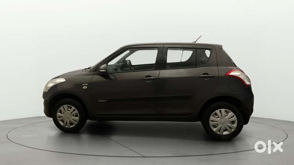 Maruti Suzuki Swift 1.2 Lxi (o), 2015, Petrol