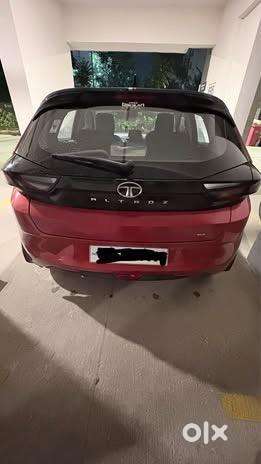 Tata Altroz Petrol Automatic 2023 - 10k Kms