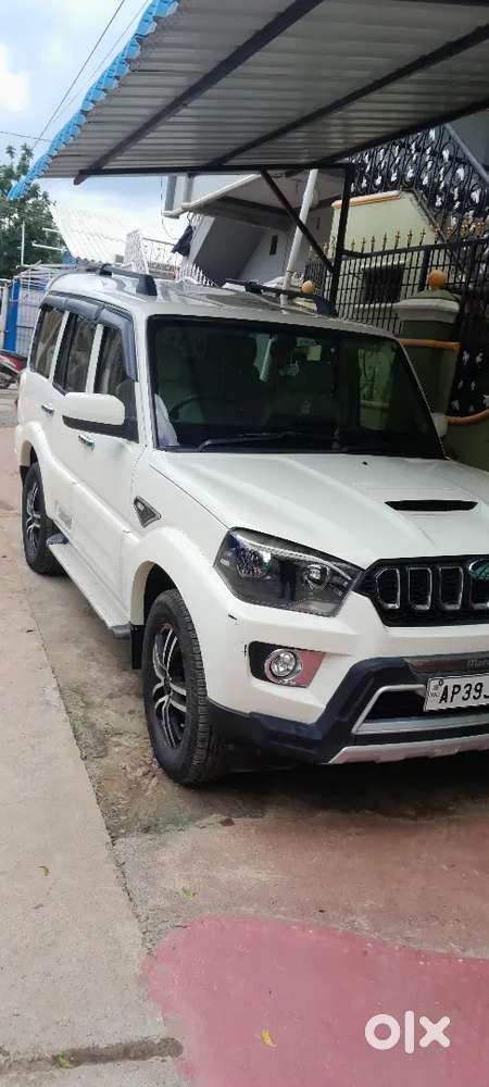 Mahindra Scorpio 2021 Full Loaded S11
