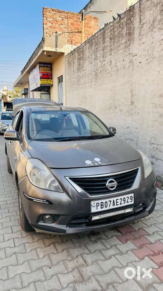 Nissan Sunny 2012 Diesel Well Maintained Top Model Push Button Start