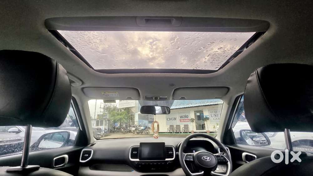 Hyundai Venue Sx Mt, 2023, Diesel