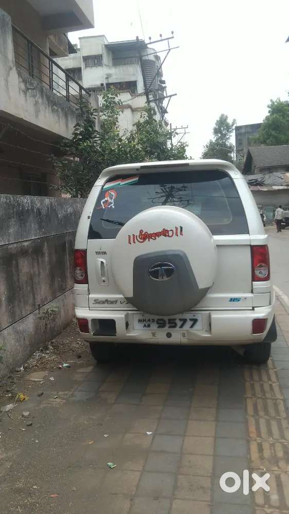 Tata Safari