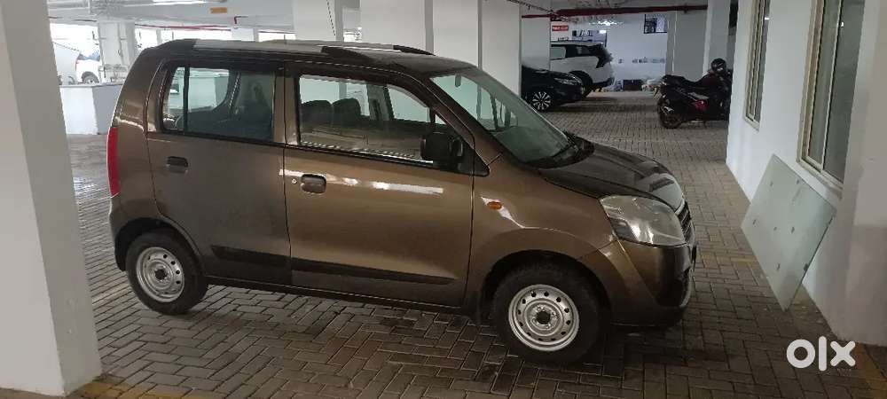 Wagon R Chocolate Colour