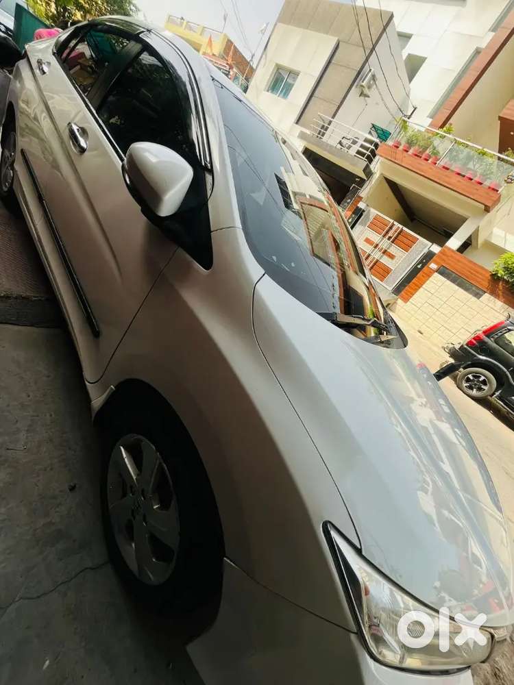 Honda City Very Less Driven ,vip Number ,doctor's Car Ready For Sale