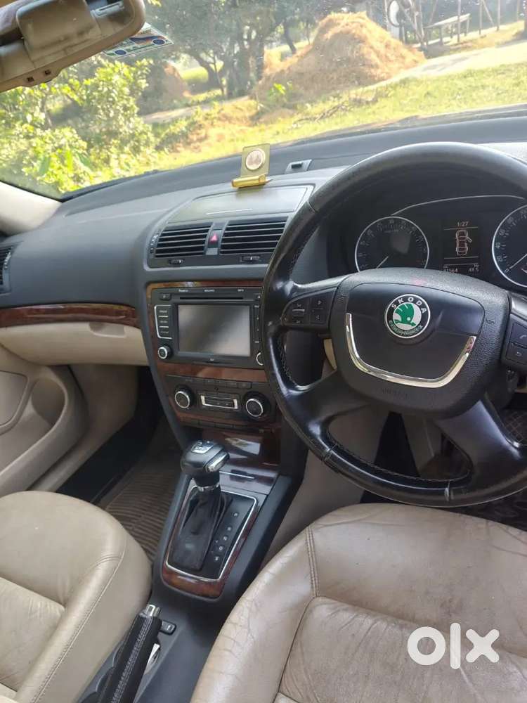 Skoda Laura Ambiente Diesel 2013