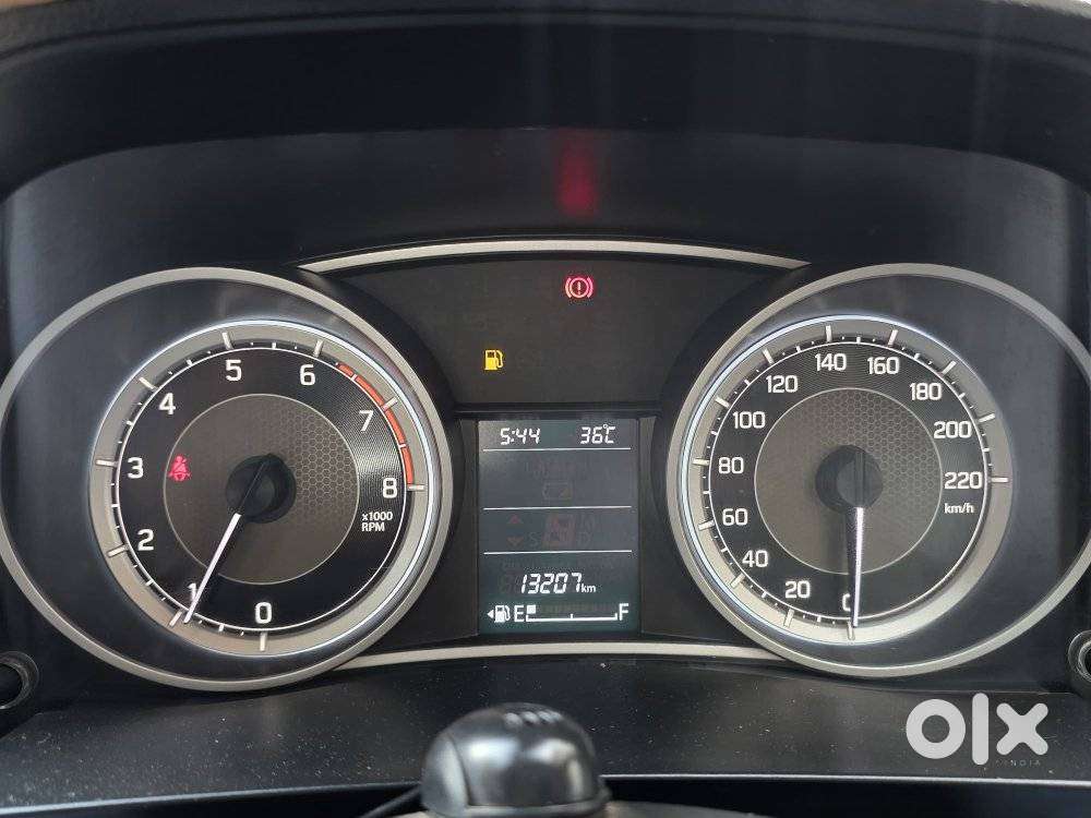 Maruti Suzuki Swift Dzire 1.2 Zxi Bsiv, 2024, Petrol