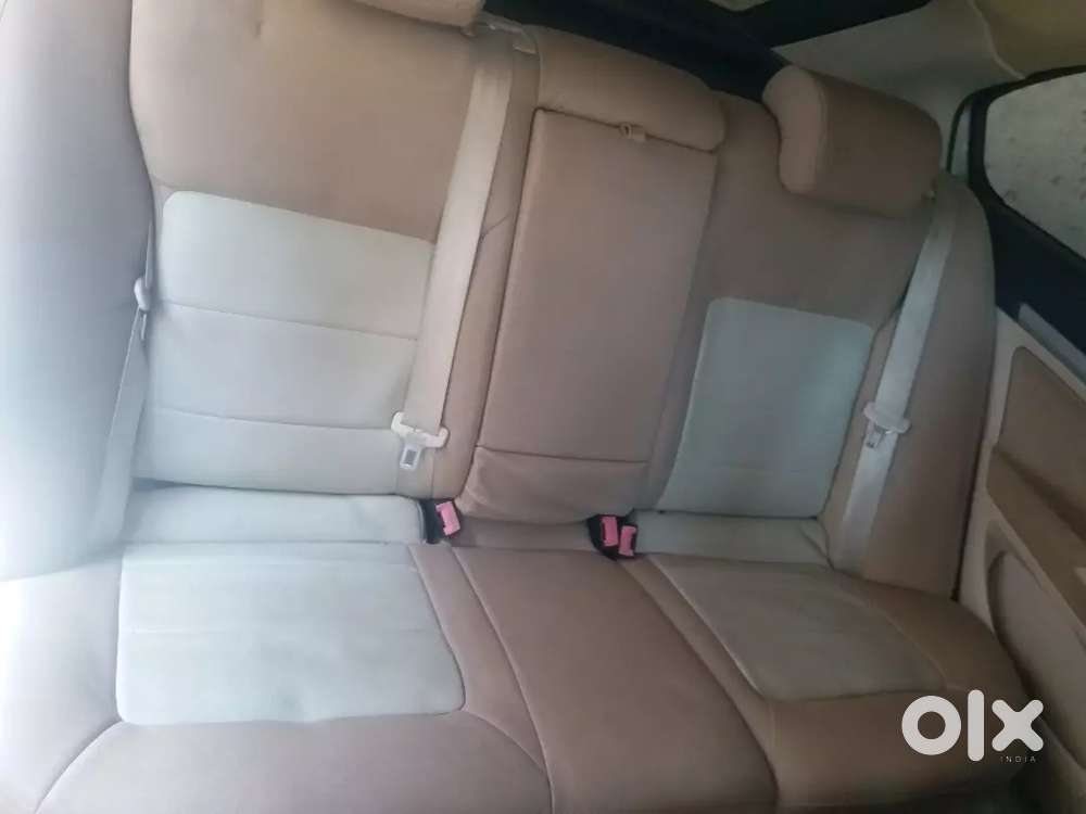 Skoda Laura 2011 Petrol 94000 Km Driven