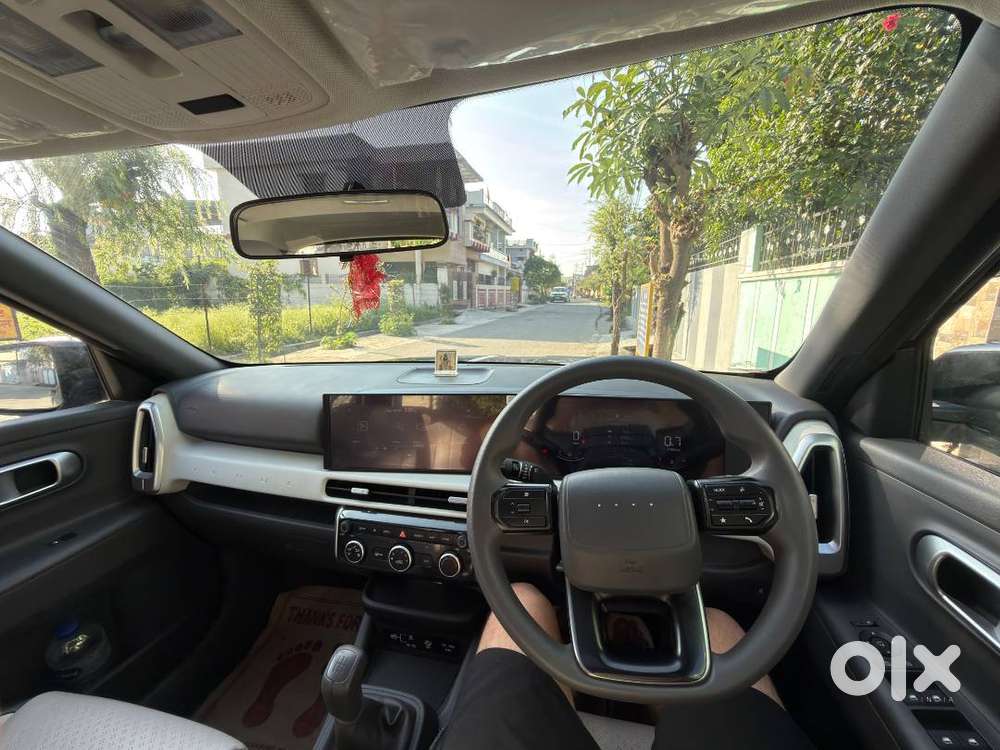 Hyundai Venue 2025 Petrol Hx Mt  1.2 Kaapa