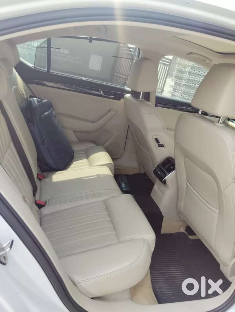 Skoda Superb 2.0 L&k Tsi At, 2020, Petrol