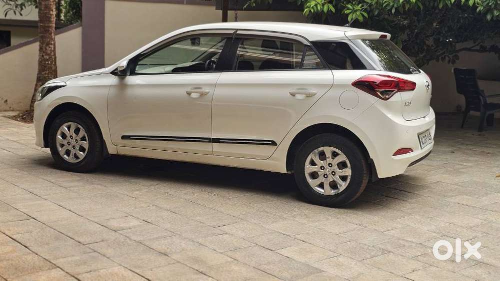 Hyundai I20 1.4 Sportz, 2017, Petrol