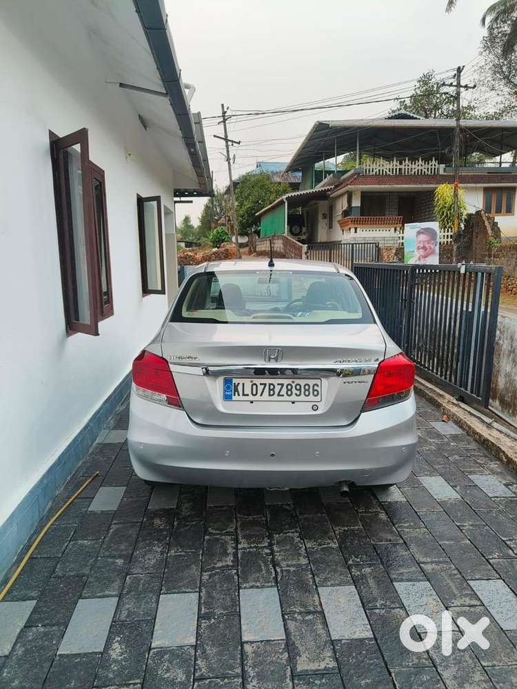 Good Condition Show Room Service