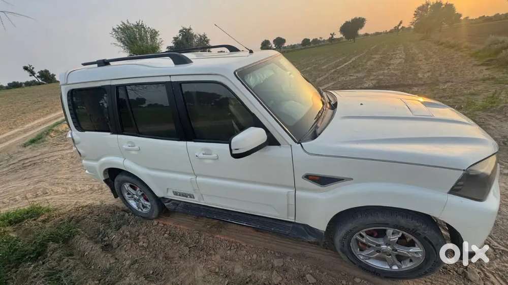 Mahindra Scorpio Diesel 2017 Manual