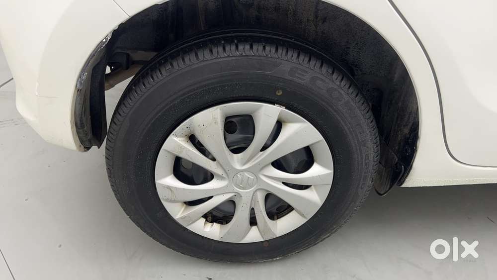 Maruti Suzuki Swift Vvt Vxi, 2022, Petrol