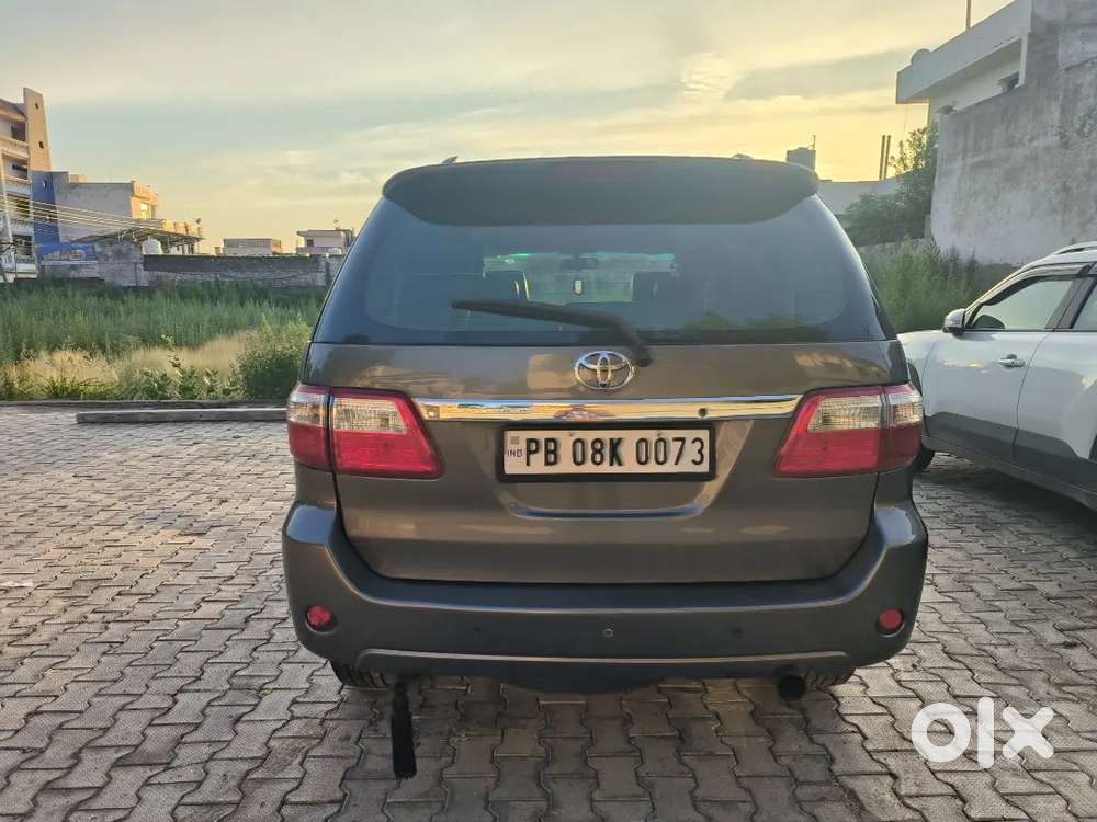 Toyota Fortuner 2009 Diesel 125000 Km Driven, 4*4 ,passed 2030