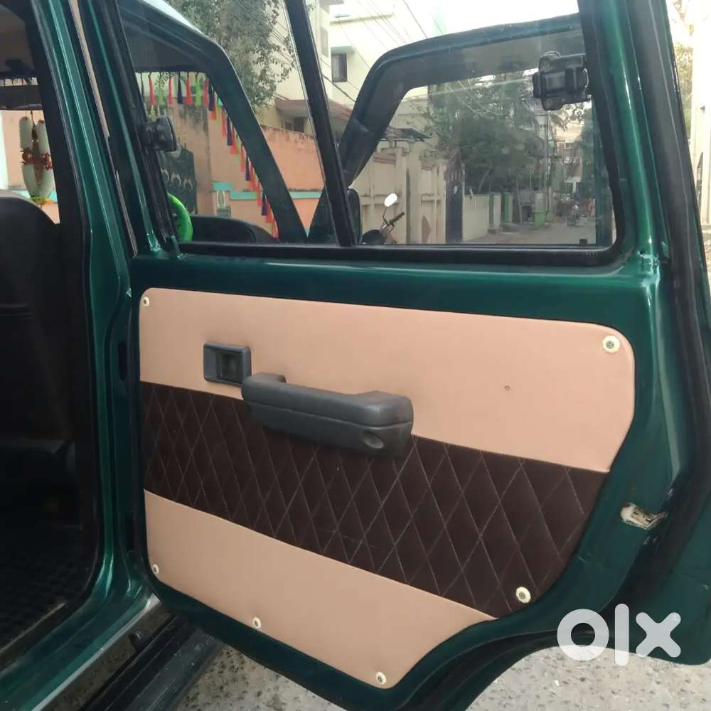 Toyota Qualis 2001 Diesel 100000 Km Driven