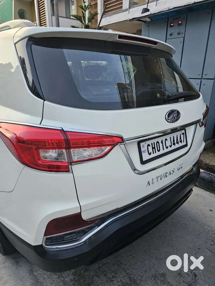 Mahindra Alturas G4 2022 Diesel 50000 Km Driven