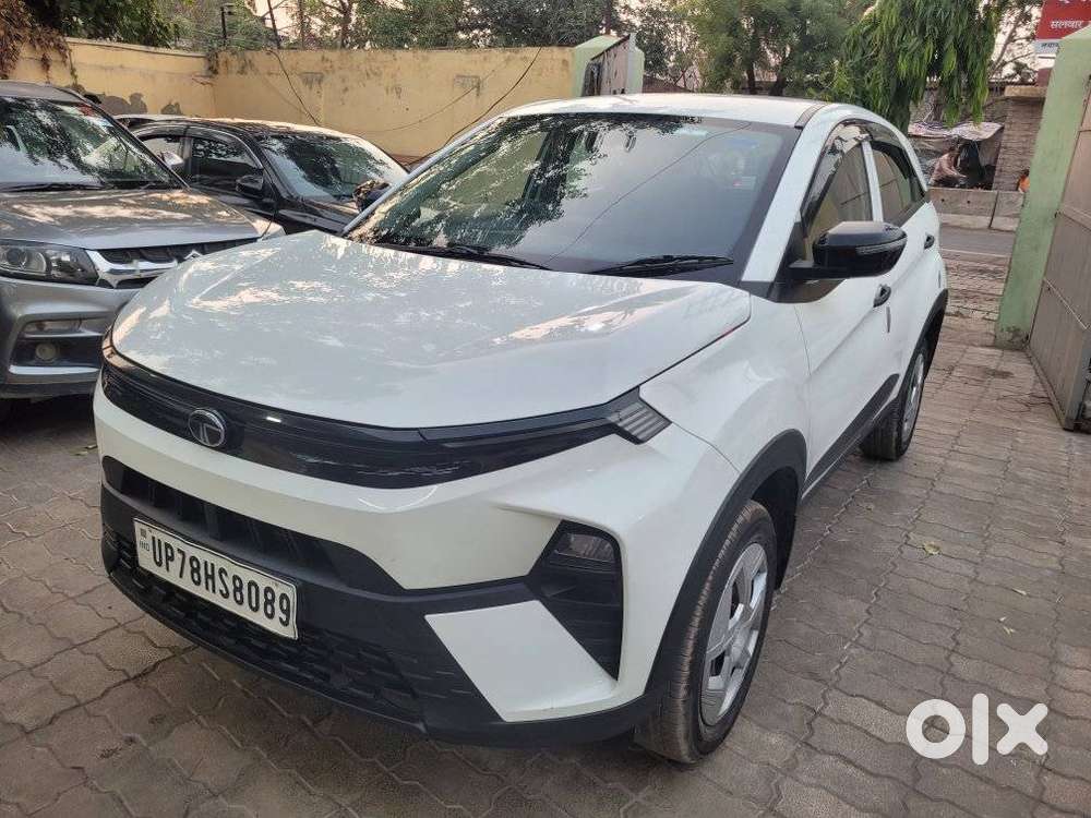 Tata Nexon 1.2 Revotron Xza Plus Premium Dual Tone, 2024, Petrol