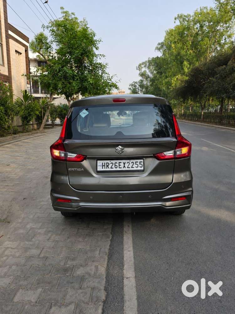 Maruti Suzuki Ertiga 2022-2023 Vxi Cng, 2022, Cng & Hybrids