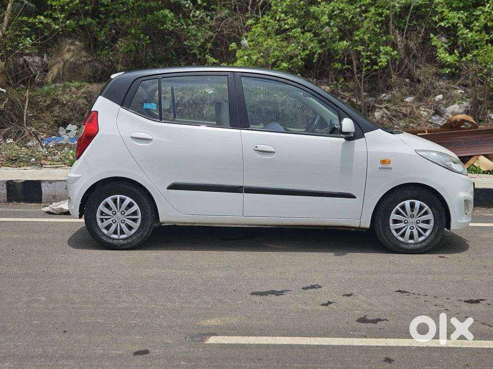 Hyundai I10 Sportz 1.1l, 2015, Petrol
