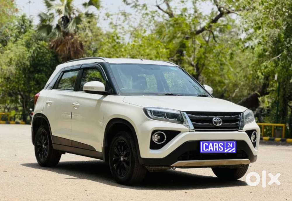 Toyota Urban Cruiser 1.5 Premium Grade Dual Tone Mt, 2022, Petrol